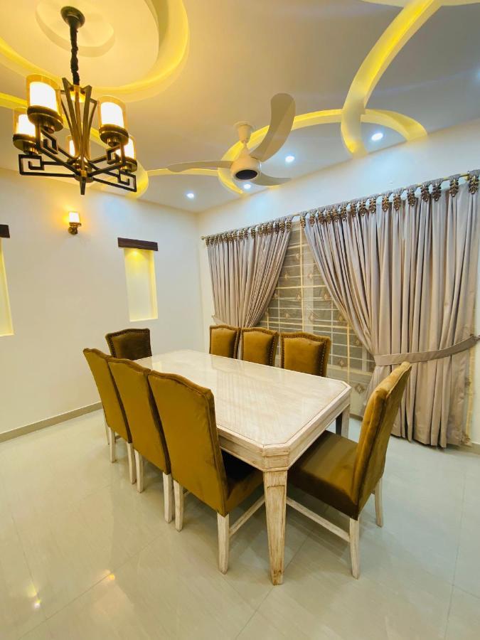 Continental Boutique House Panzió Iszlámábád Kültér fotó